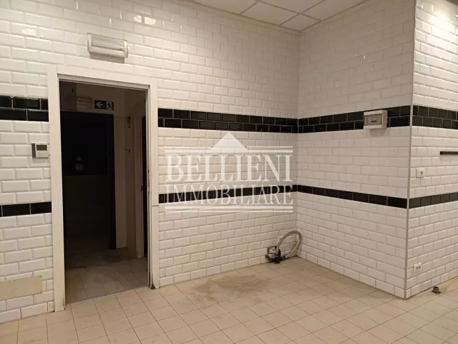 Immagine 17 di Negozio in affitto  in Corso Andrea Palladio a Vicenza