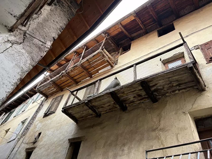 Immagine 6 di Casa trifamiliare in vendita  in Via Frona dei Rodari a Cembra Lisignago