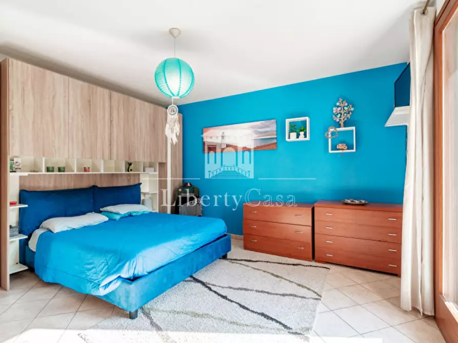 Immagine 14 di Casa trifamiliare in vendita  in Via Rossini a Roè Volciano