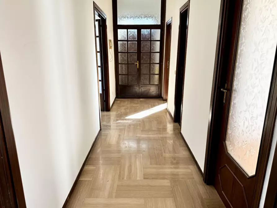 Immagine 2 di Appartamento in vendita  a San Secondo Parmense