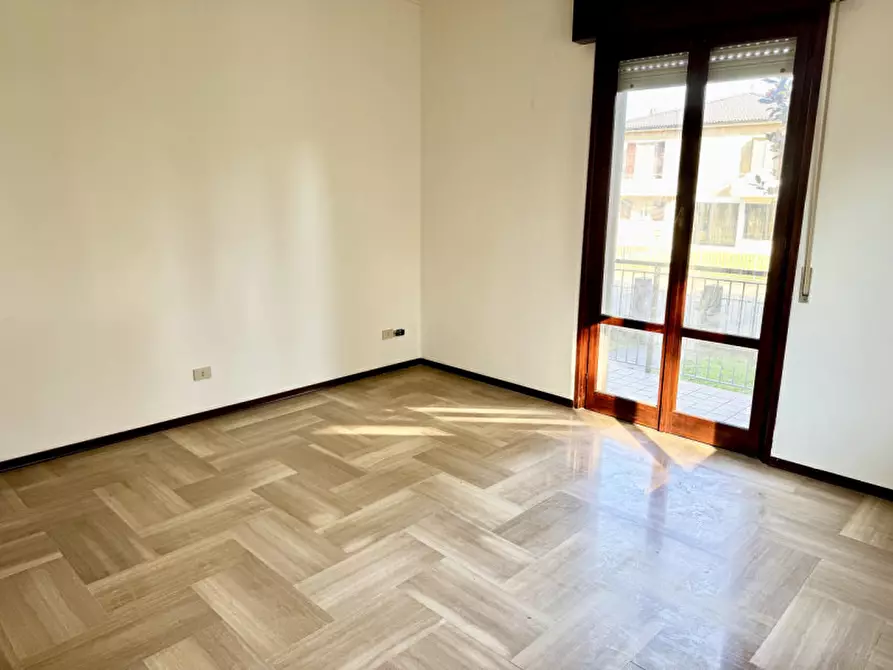 Immagine 6 di Appartamento in vendita  a San Secondo Parmense