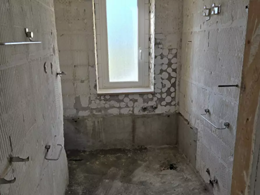 Immagine 26 di Appartamento in vendita  in Via Martiri della Liberazione, 78 a Parma