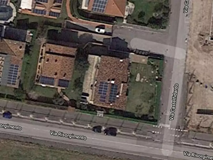 Immagine 19 di Villa in vendita  in Via Castelfidardo a Bussolengo