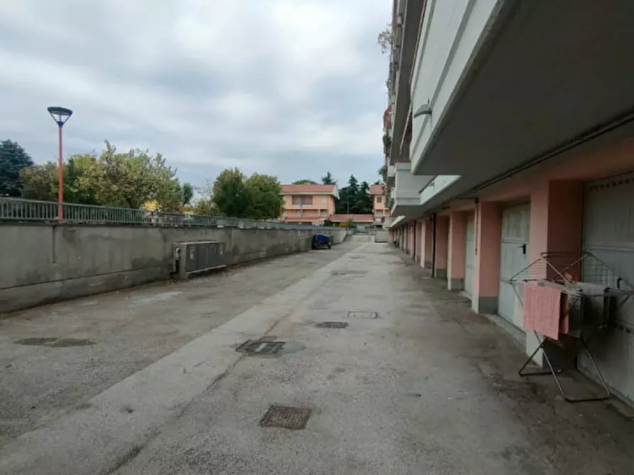 Immagine 13 di Appartamento in vendita  in Via Marmolada a Cesena