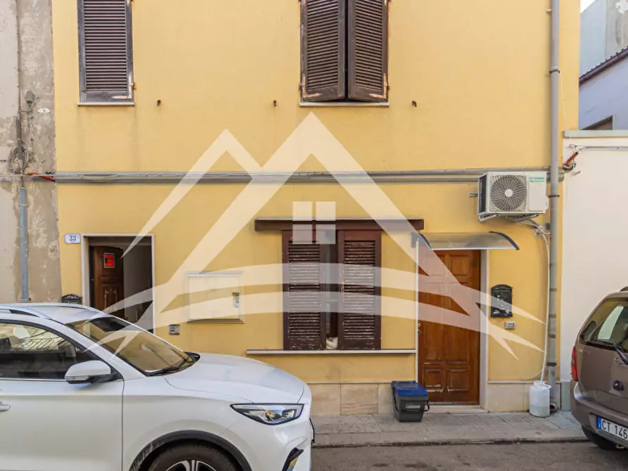 Immagine 1 di Appartamento in vendita  in Via Azuni, 33 a Porto Torres