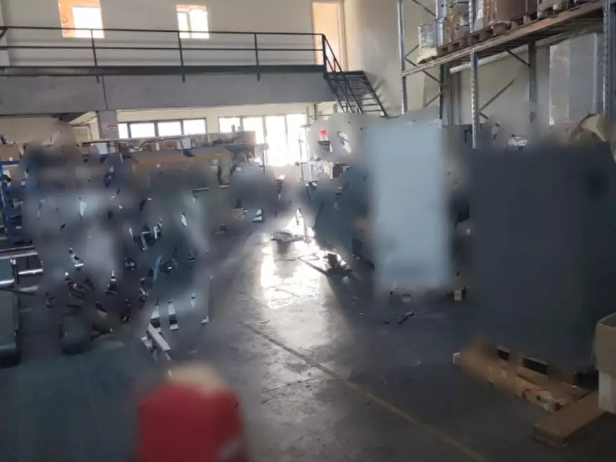 Immagine 4 di Laboratorio in affitto  in Via Giovanni Battista Brunelli a Este