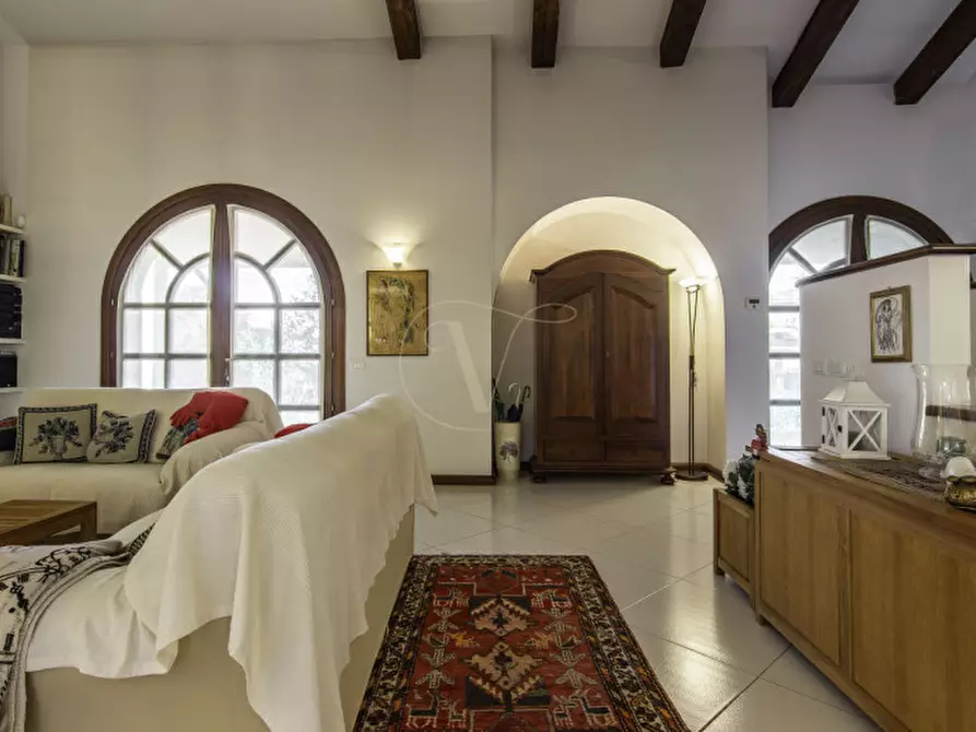 Immagine 2 di Villa in vendita  in Via dei Cavalieri a Torri Di Quartesolo