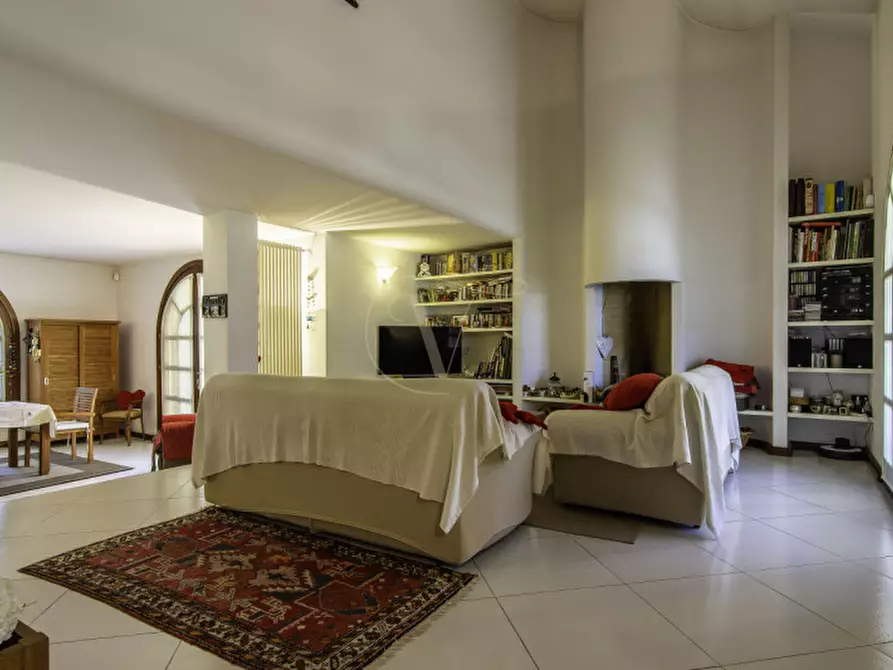 Immagine 3 di Villa in vendita  in Via dei Cavalieri a Torri Di Quartesolo