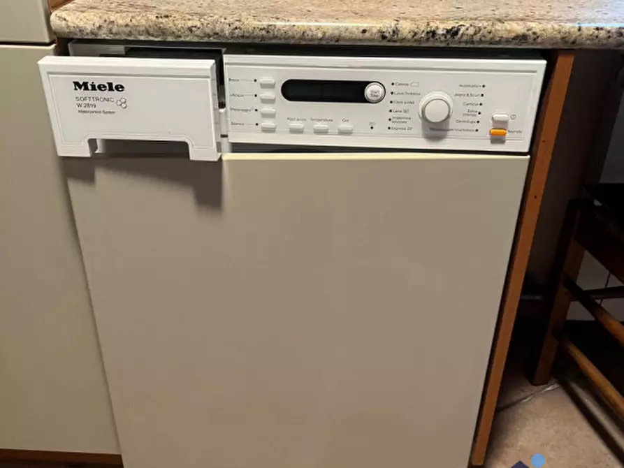 Immagine 22 di Casa indipendente in vendita  in Via Trieste, 18 a Castenedolo