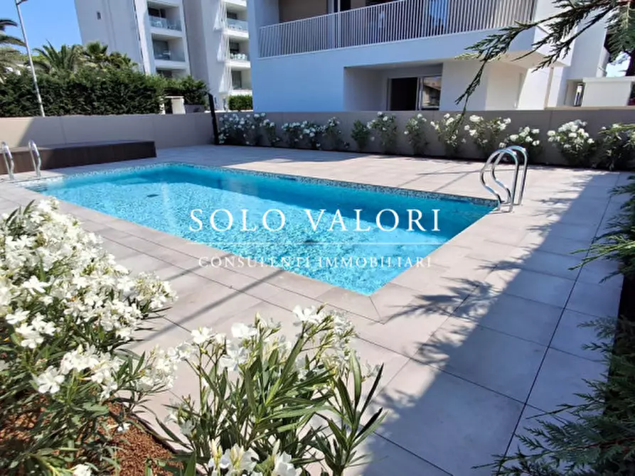 Immagine 2 di Appartamento in vendita  in Piazza Drago a Jesolo