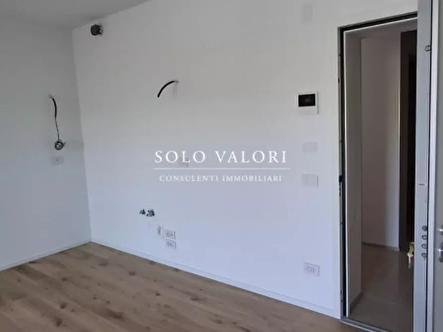 Immagine 11 di Appartamento in vendita  in Piazza Drago a Jesolo