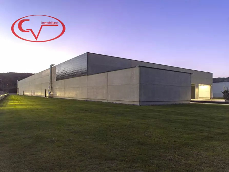 Immagine 1 di Laboratorio in vendita  in santa barbara a Cavriglia