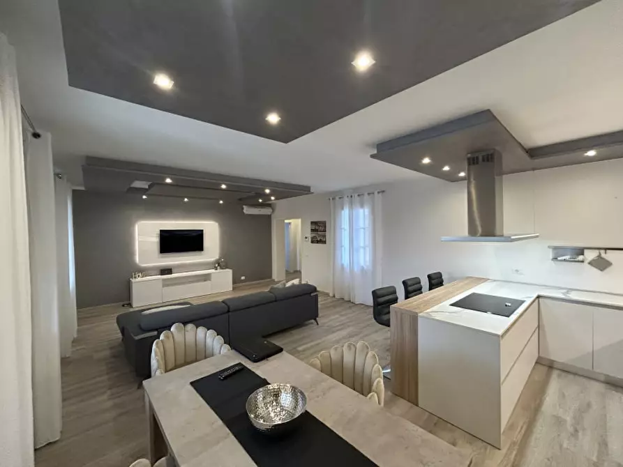 Immagine 2 di Appartamento in vendita  in Via Bosco a Mestrino