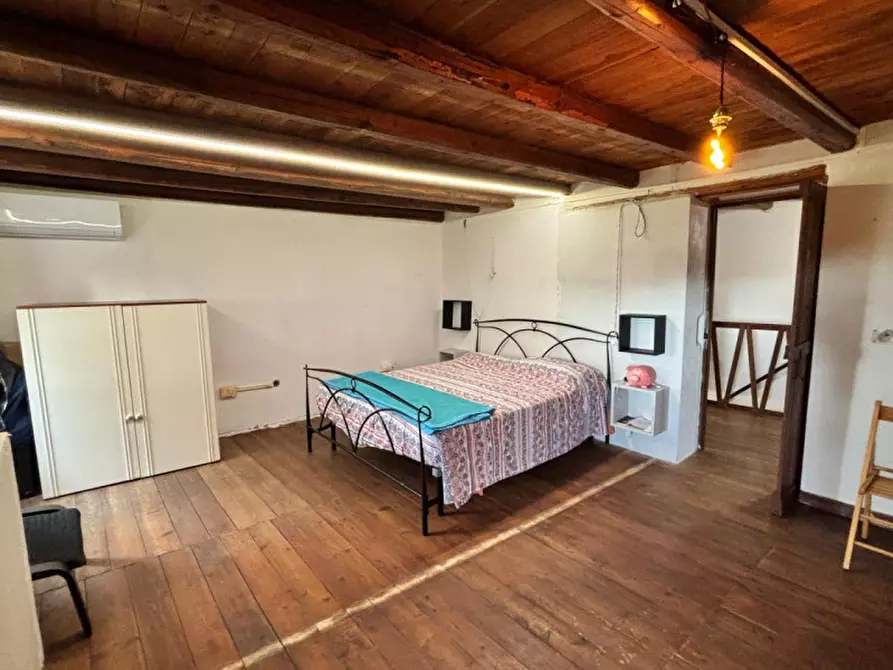 Immagine 22 di Rustico / casale in vendita  in Via Saline a Tregnago