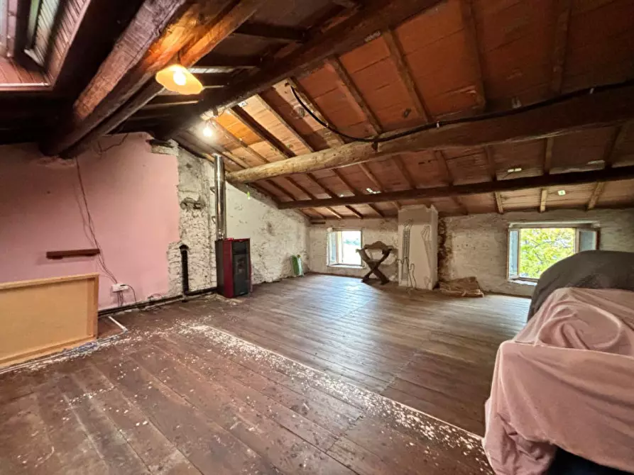 Immagine 32 di Rustico / casale in vendita  in Via Saline a Tregnago