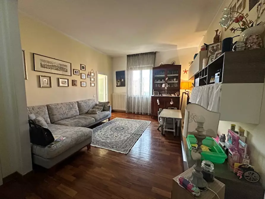 Immagine 1 di Appartamento in vendita  a Perugia