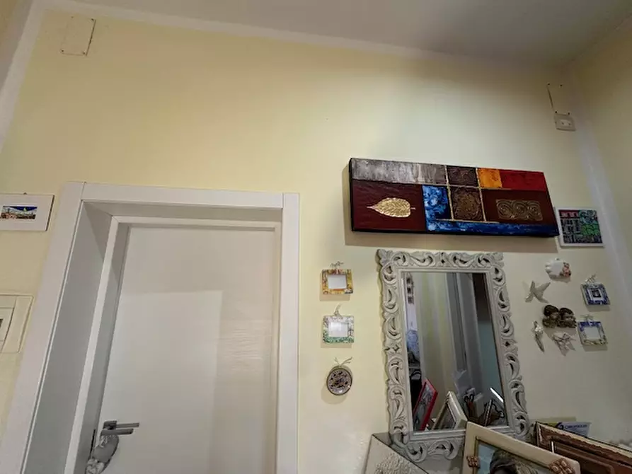 Immagine 16 di Appartamento in vendita  a Perugia