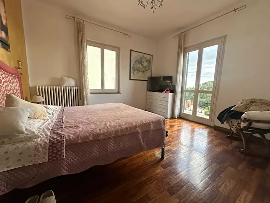 Immagine 34 di Appartamento in vendita  a Perugia