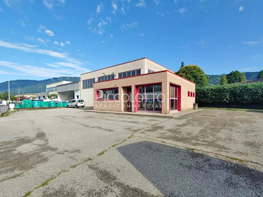 Immagine 3 di Laboratorio in affitto  in via Strade Nuove a Cavaso Del Tomba