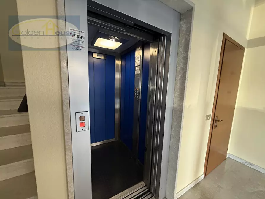 Immagine 3 di Appartamento in vendita  in Via Fosse Ardeatine 1 a Ozzano Dell'emilia