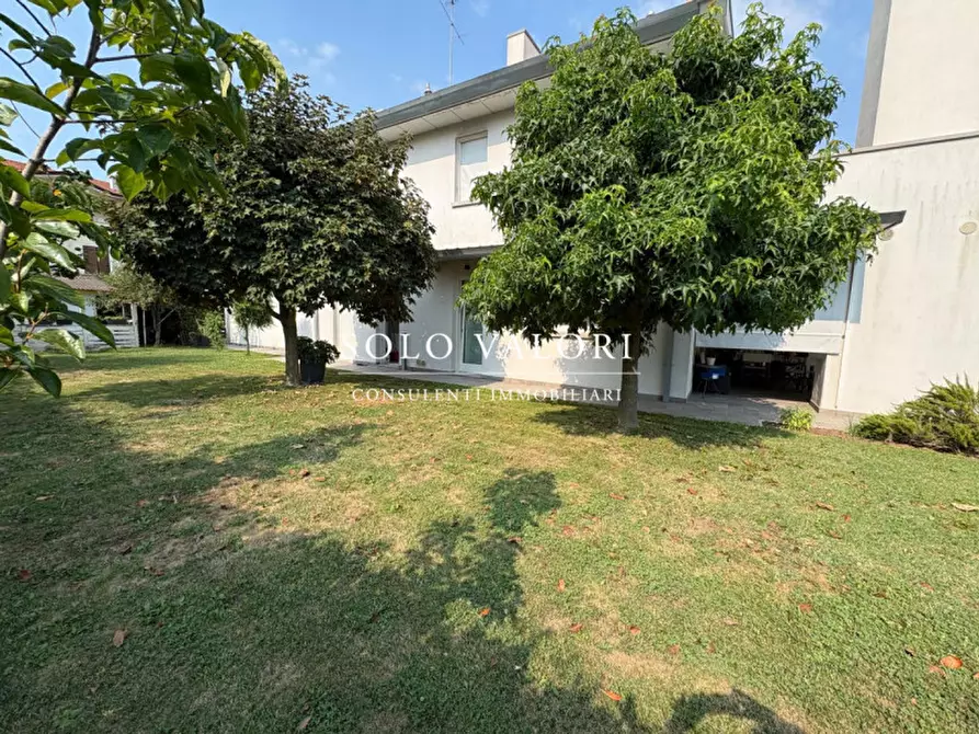 Immagine 2 di Villa in vendita  in Via Mussetta di Sopra a San Donà Di Piave