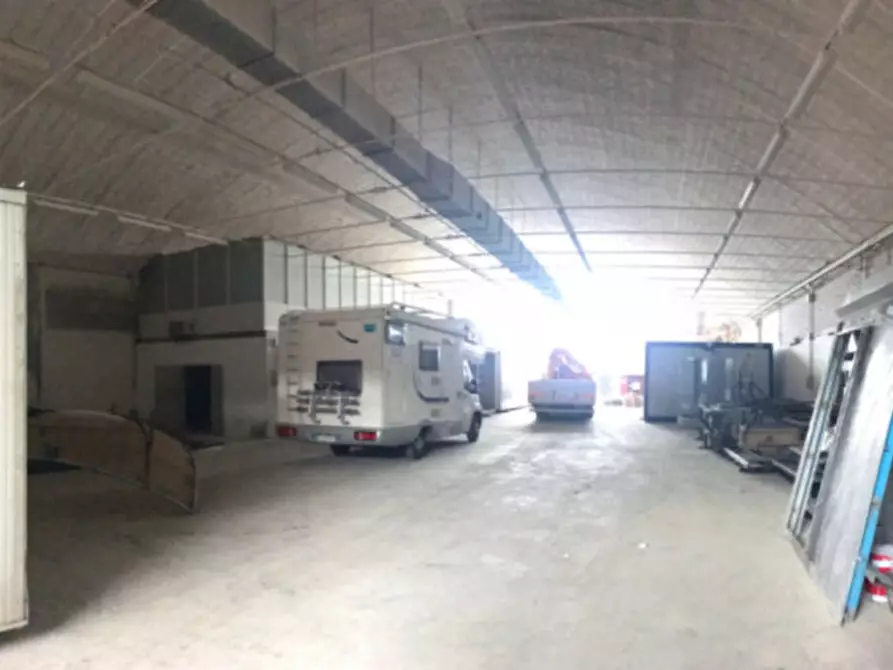 Immagine 1 di Capannone industriale in affitto  in Via Fossalta a Cesena