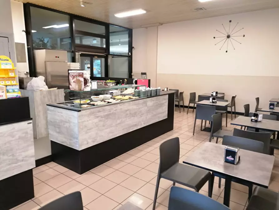 Immagine 2 di Attività commerciale in vendita  in via camillo golgi n7 a Gussago