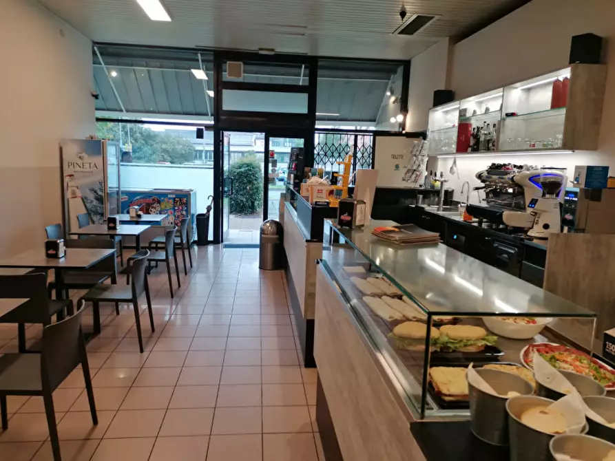 Immagine 2 di Attività commerciale in vendita  in via camillo golgi n7 a Gussago