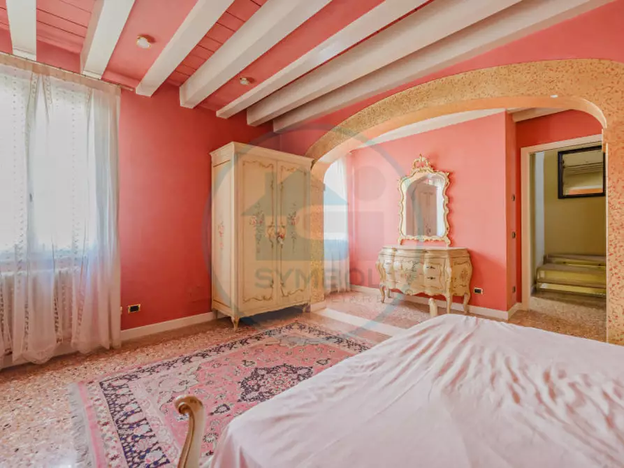 Immagine 8 di Appartamento in vendita  in Via Venti Settembre a Mirano