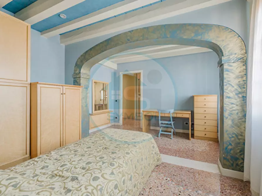 Immagine 18 di Appartamento in vendita  in Via Venti Settembre a Mirano