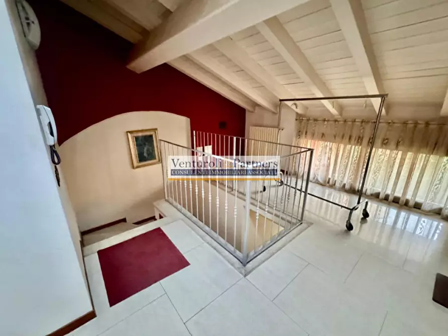 Immagine 4 di Attico in vendita  in Via Cesare Battisti a Montichiari