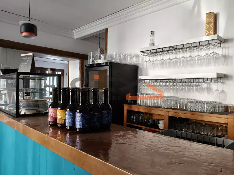 Immagine 6 di Negozio in affitto  a Bassano Del Grappa