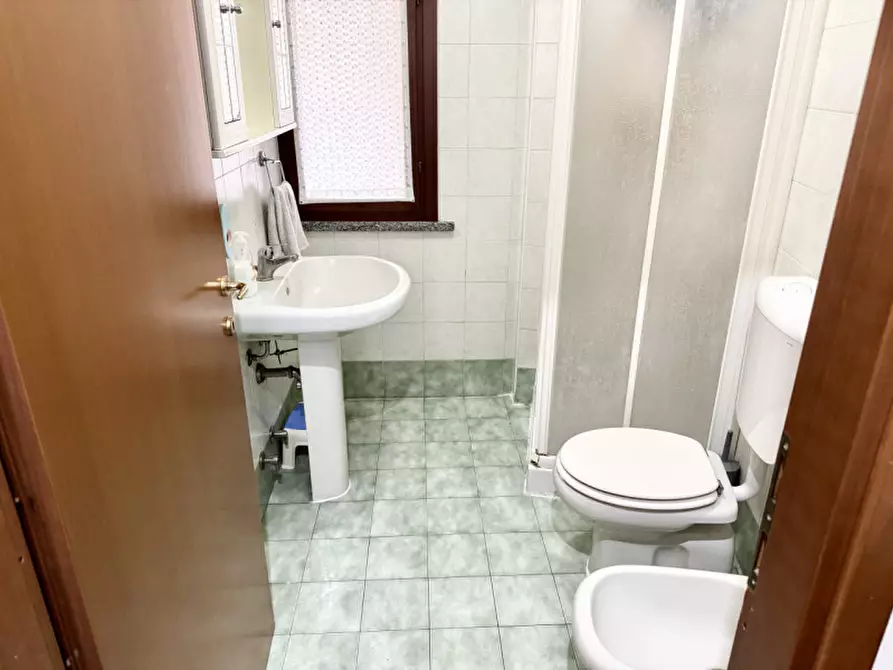 Immagine 23 di Appartamento in vendita  in strada Baganzola 140 a Parma