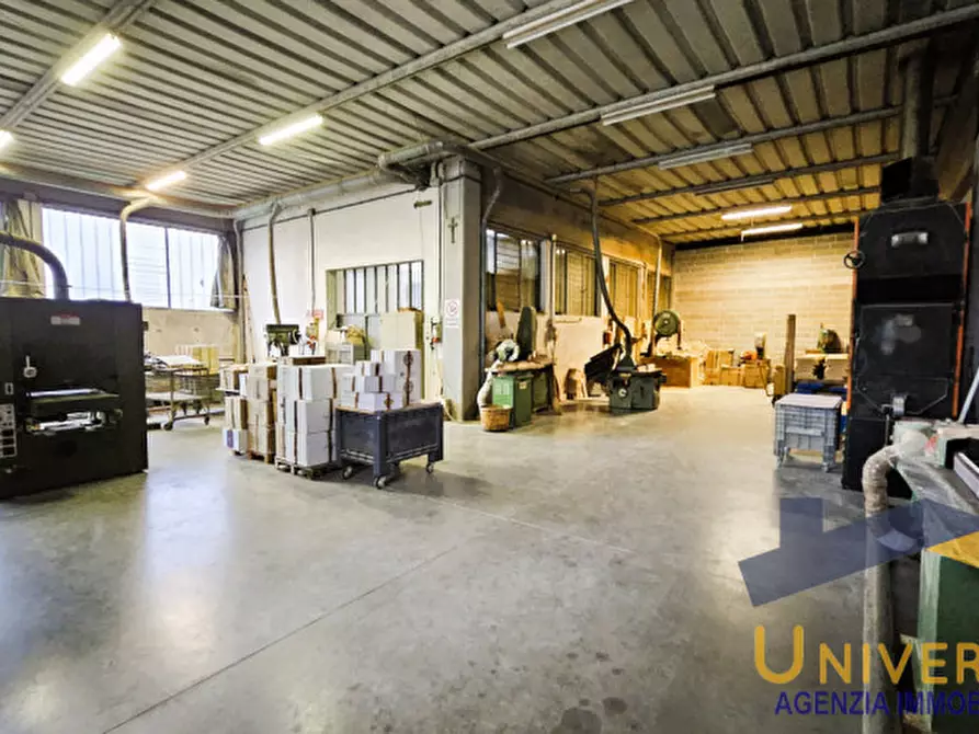 Immagine 2 di Capannone industriale in vendita  in Via Straelle a Camposampiero
