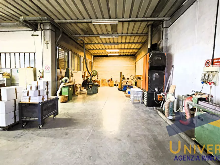 Immagine 3 di Capannone industriale in vendita  in Via Straelle a Camposampiero