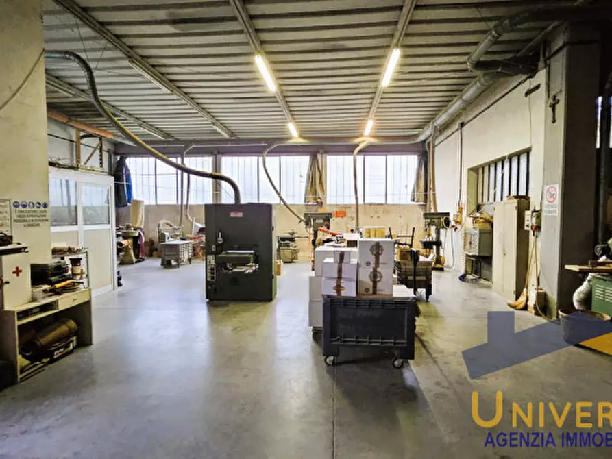 Immagine 4 di Capannone industriale in vendita  in Via Straelle a Camposampiero