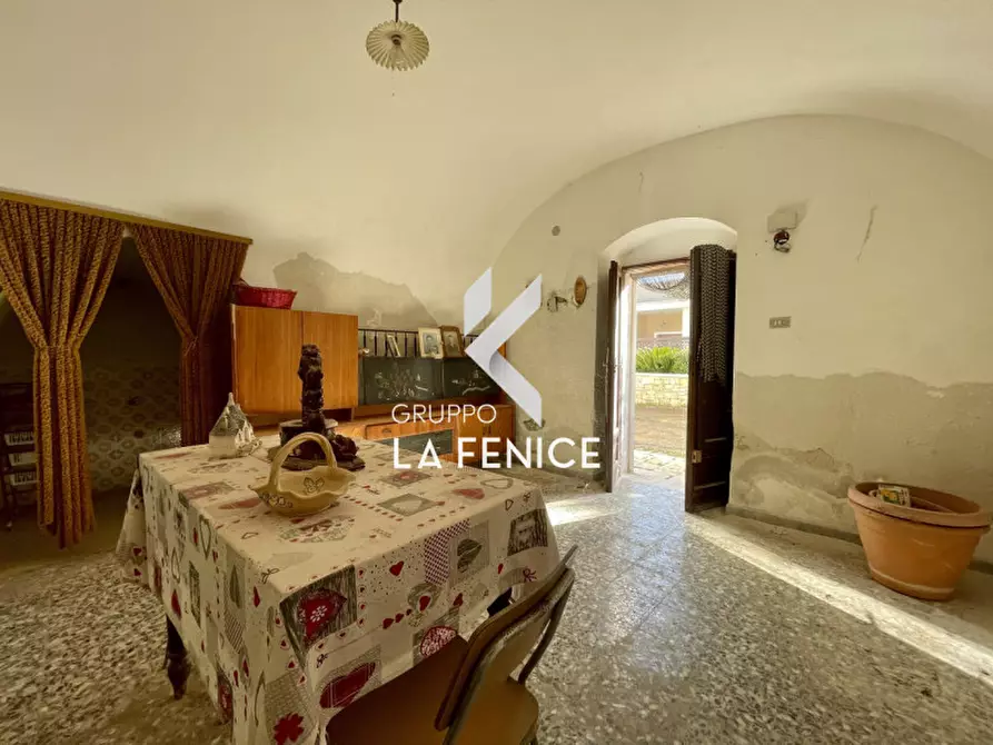 Immagine 12 di Casa indipendente in vendita  in Contrada Uacella a Locorotondo