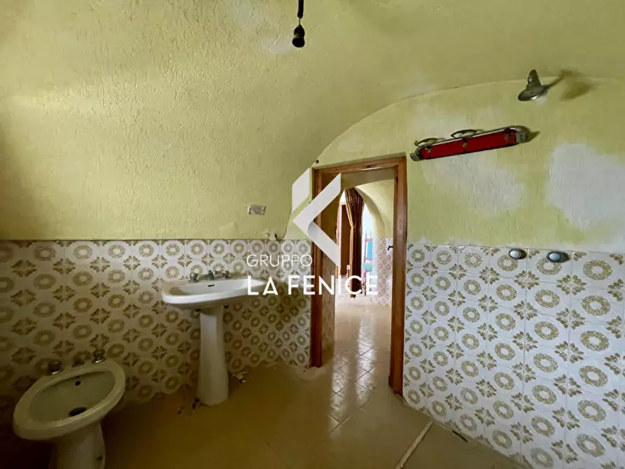 Immagine 41 di Casa indipendente in vendita  in Contrada Uacella a Locorotondo