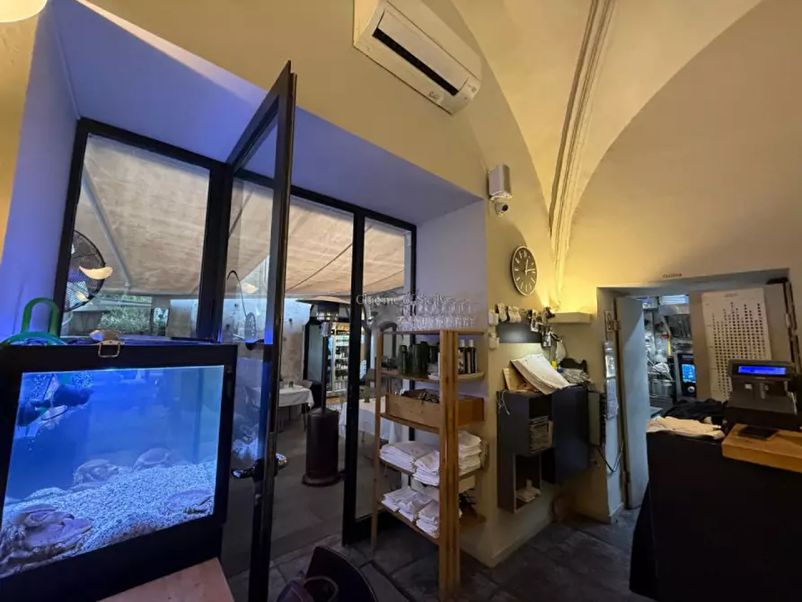 Immagine 6 di Attività commerciale in vendita  a Modica