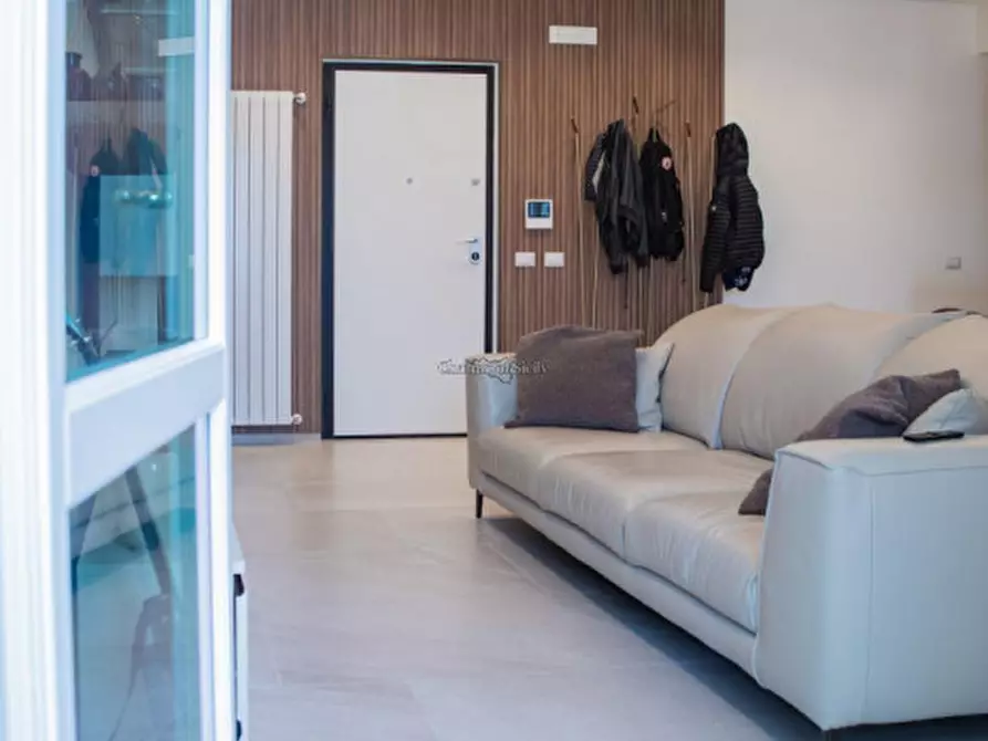 Immagine 3 di Appartamento in vendita  in Via Muzio Scevola a Modica