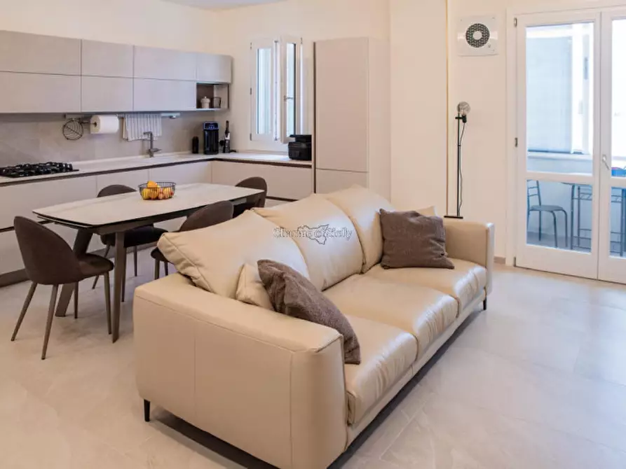 Immagine 5 di Appartamento in vendita  in Via Muzio Scevola a Modica