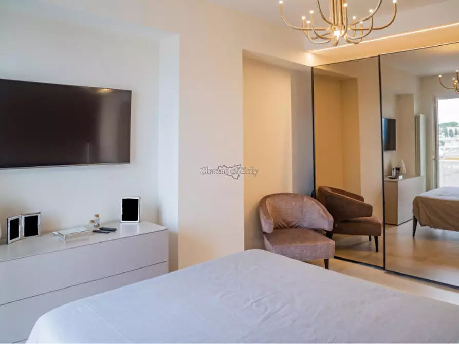 Immagine 20 di Appartamento in vendita  in Via Muzio Scevola a Modica