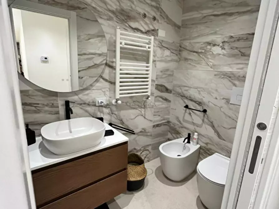 Immagine 25 di Appartamento in vendita  in Via Muzio Scevola a Modica