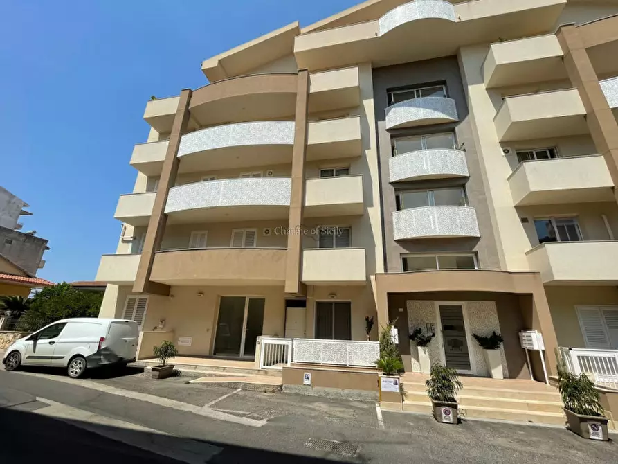 Immagine 52 di Appartamento in vendita  in Via Muzio Scevola a Modica