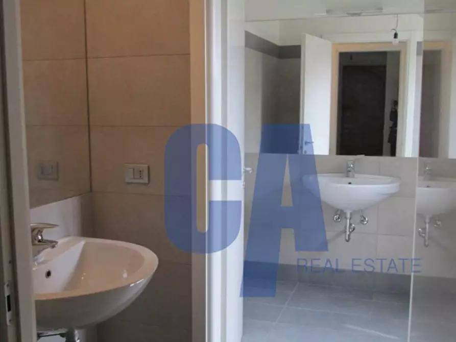 Immagine 6 di Ufficio in affitto  in PIAZZA MISSORI GIUSEPPE a Milano