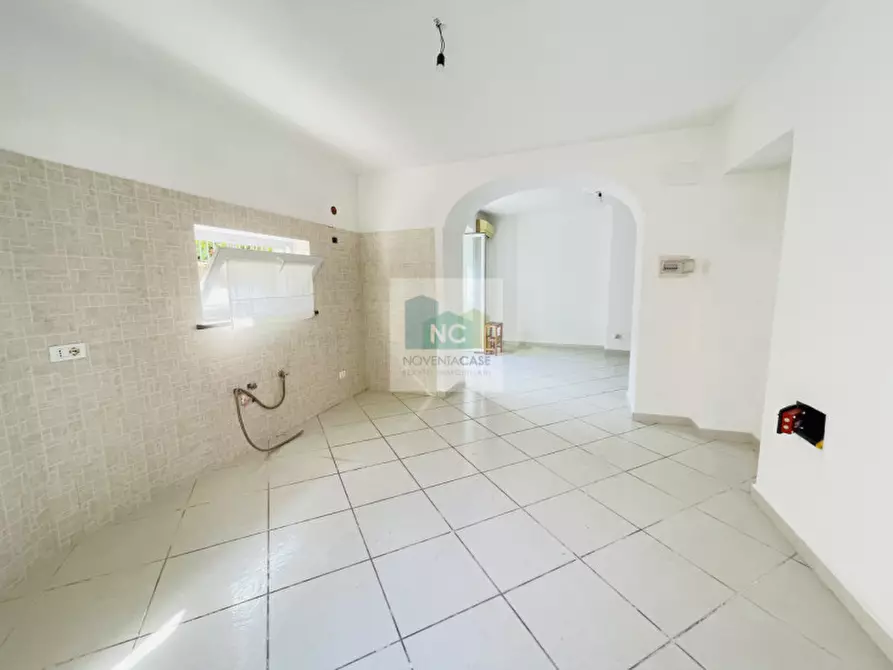 Immagine 5 di Appartamento in vendita  in VIA NINO BIXIO 45 a Barano D'ischia