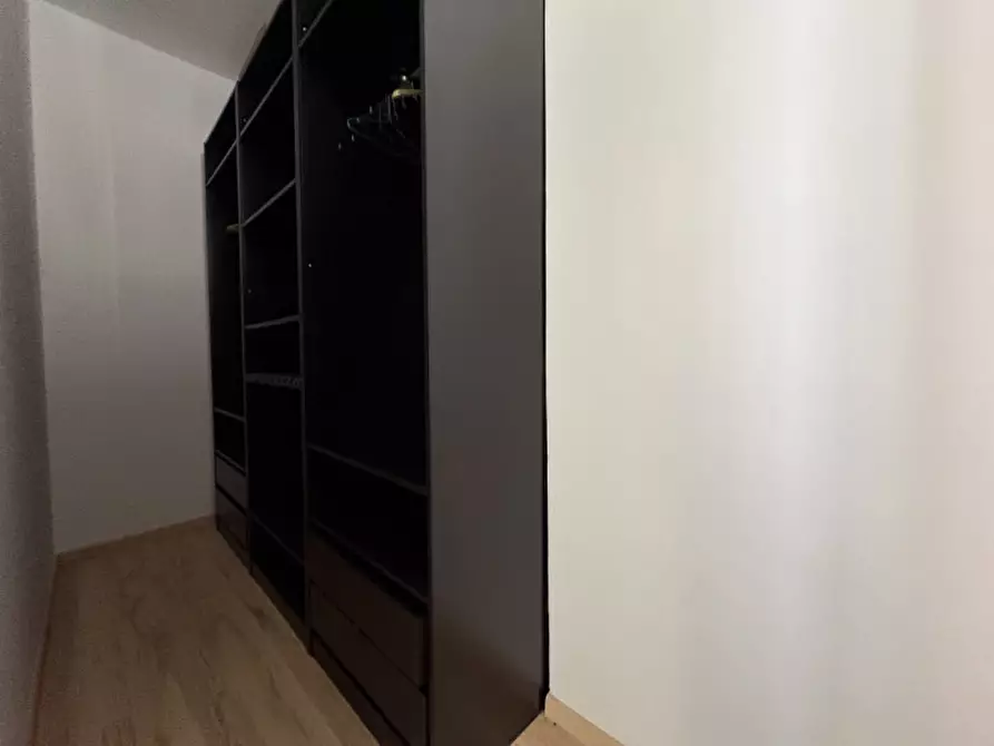 Immagine 11 di Appartamento in affitto  in Via Roma 92 a Livorno