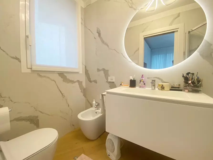 Immagine 20 di Appartamento in vendita  in Via delle Meduse a Jesolo