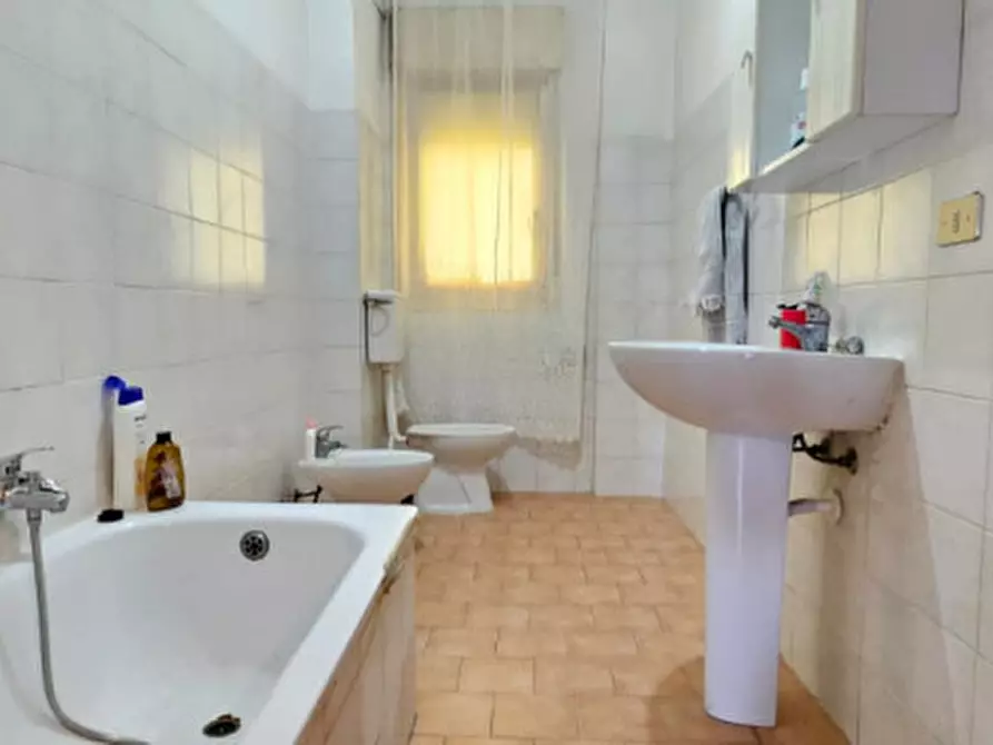 Immagine 17 di Appartamento in vendita  in VIA CARLO LORENZINI COLLODI n. 4/E a Palermo