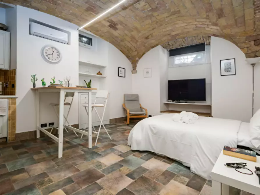 Immagine 4 di Appartamento in affitto  in Via Dandolo a Roma